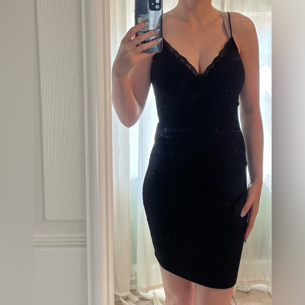 Black Lace Body-con Shein Dress